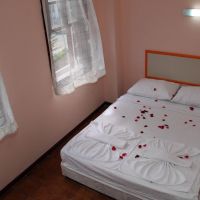 idyros hotel
