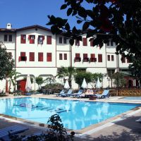 idyros hotel