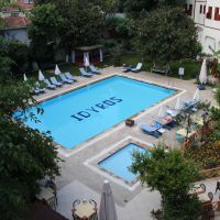 idyros hotel