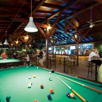 julian club hotel