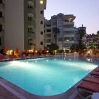 krizantem beach hotel