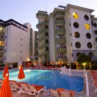 krizantem beach hotel