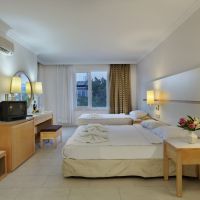 larissa holiday beach hotel