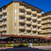kleopatra beach hotel