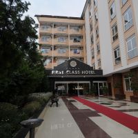 first class hotel
