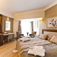 side star resort