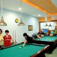 side breeze hotel
