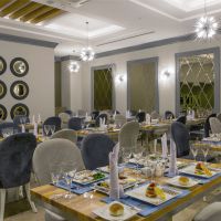side sungate resort