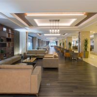 side sungate resort