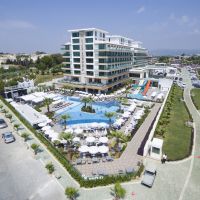 side sungate resort