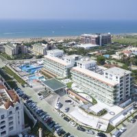 side sungate resort