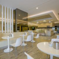 side sungate resort