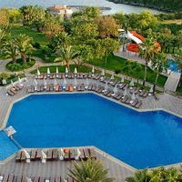 q aventura park hotel