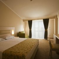 MG white lilyum hotel