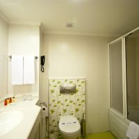 MG white lilyum hotel