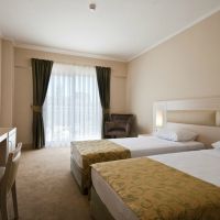 MG white lilyum hotel