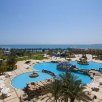 palm royale soma bay