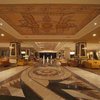 amc royal resort