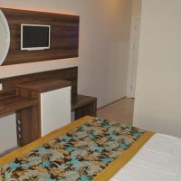 kleopatra blue hawaii hotel