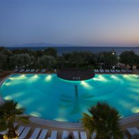 latanya park resort