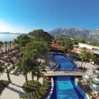 club boran mare beach