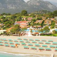 club boran mare beach