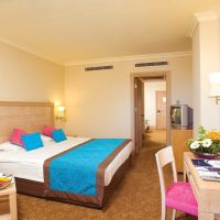 crystal de luxe resort&spa
