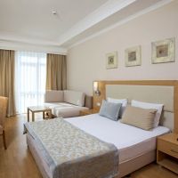 titan select hotel