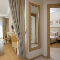 titan select hotel