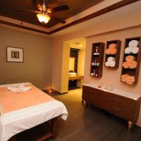 Insula Resort & Spa