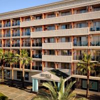 Insula Resort & Spa