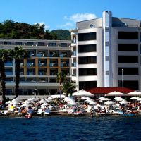 Golden Rock Beach