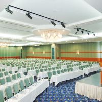 miracle resort hotel