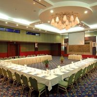 miracle resort hotel