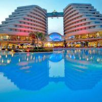 miracle resort hotel