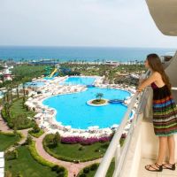 miracle resort hotel