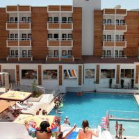 Munamar Club Beach Resort