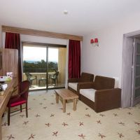 Aska Side Grand Prestige Hotel