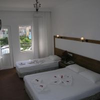 Semoris Hotel