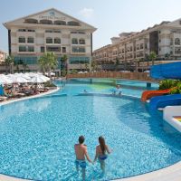 Crystal Palace Luxury Resort & Spa