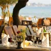 melas resort
