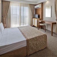 Otium M.c. Beach Resort (ex. M.c. Beach Park Resort Hotel)