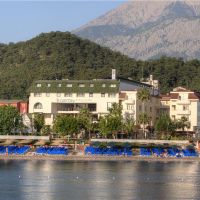 lancora beach hotel