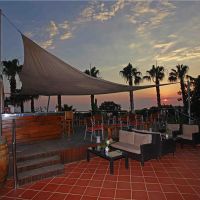 grand side hotel