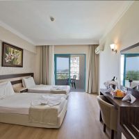 grand sunlife hotel