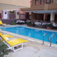kleopatra alis  hotel