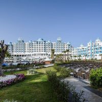 rubi platinum spa resort & suites