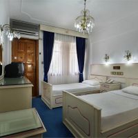 larissa mare beach hotel