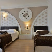 side royal paradise (ex.desiree resort hotel)