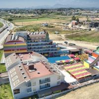 the colour hotels side